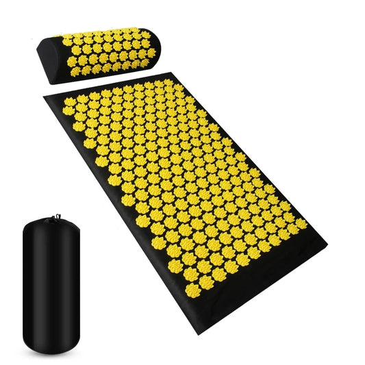 Acupressure mat with yellow nodes and black carrying bag, showing dimensions.